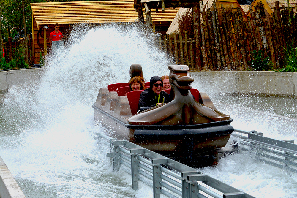 Interlink New Ride : Superflume Viking Voyage at Tayto park