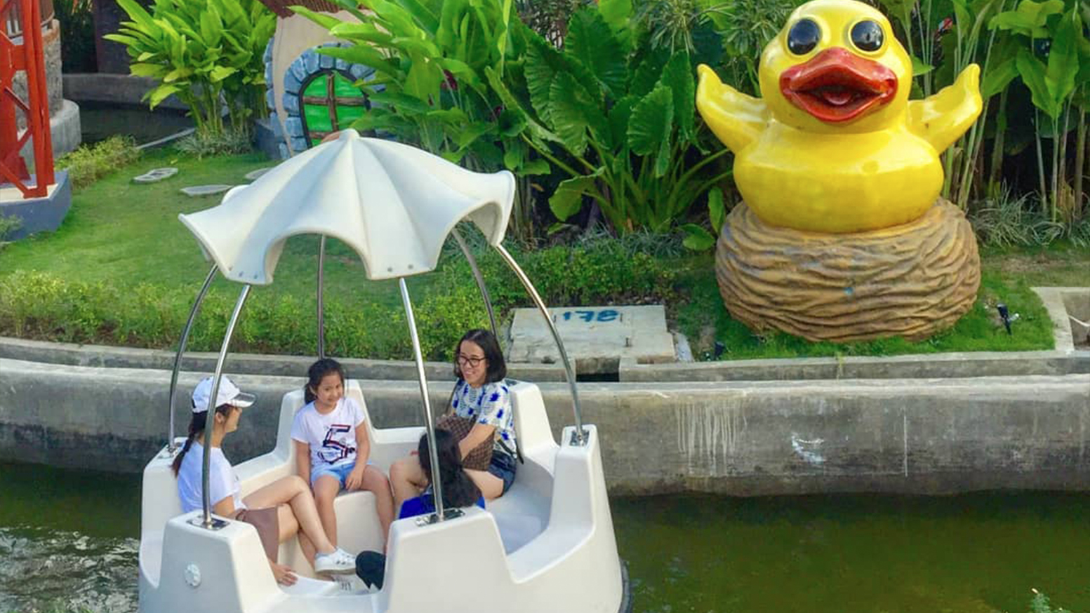 Interlink New Ride : Spin Boat Floating Mushroom at Saloka Park