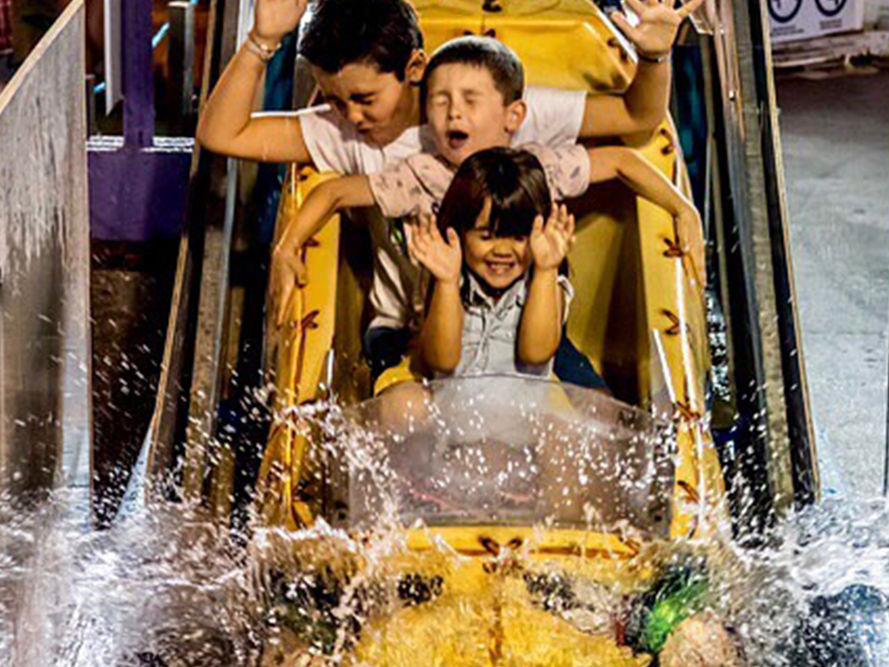 Interlink New Ride : Kiddie Flume Pocahontas at Europark Vias Plage 6