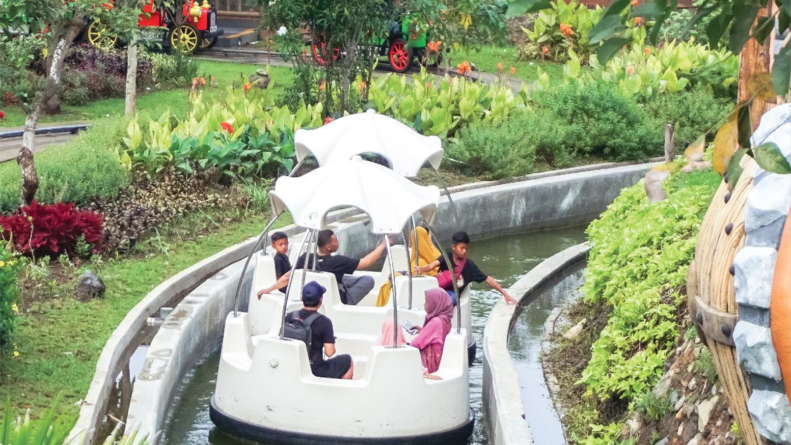 Interlink New Ride : Spin Boat Floating Mushroom at Saloka Park